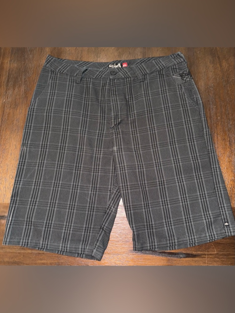 Quiksilver Men’s Plaid Shorts 34